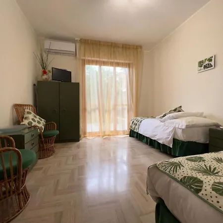 Διαμέρισμα Garden *